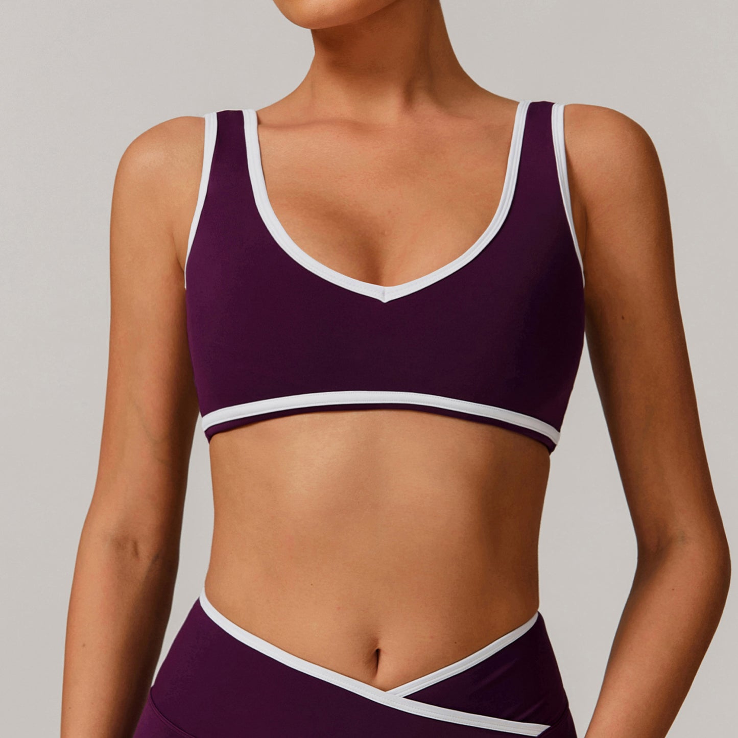 VitalFlex V-Neck Sports Bra