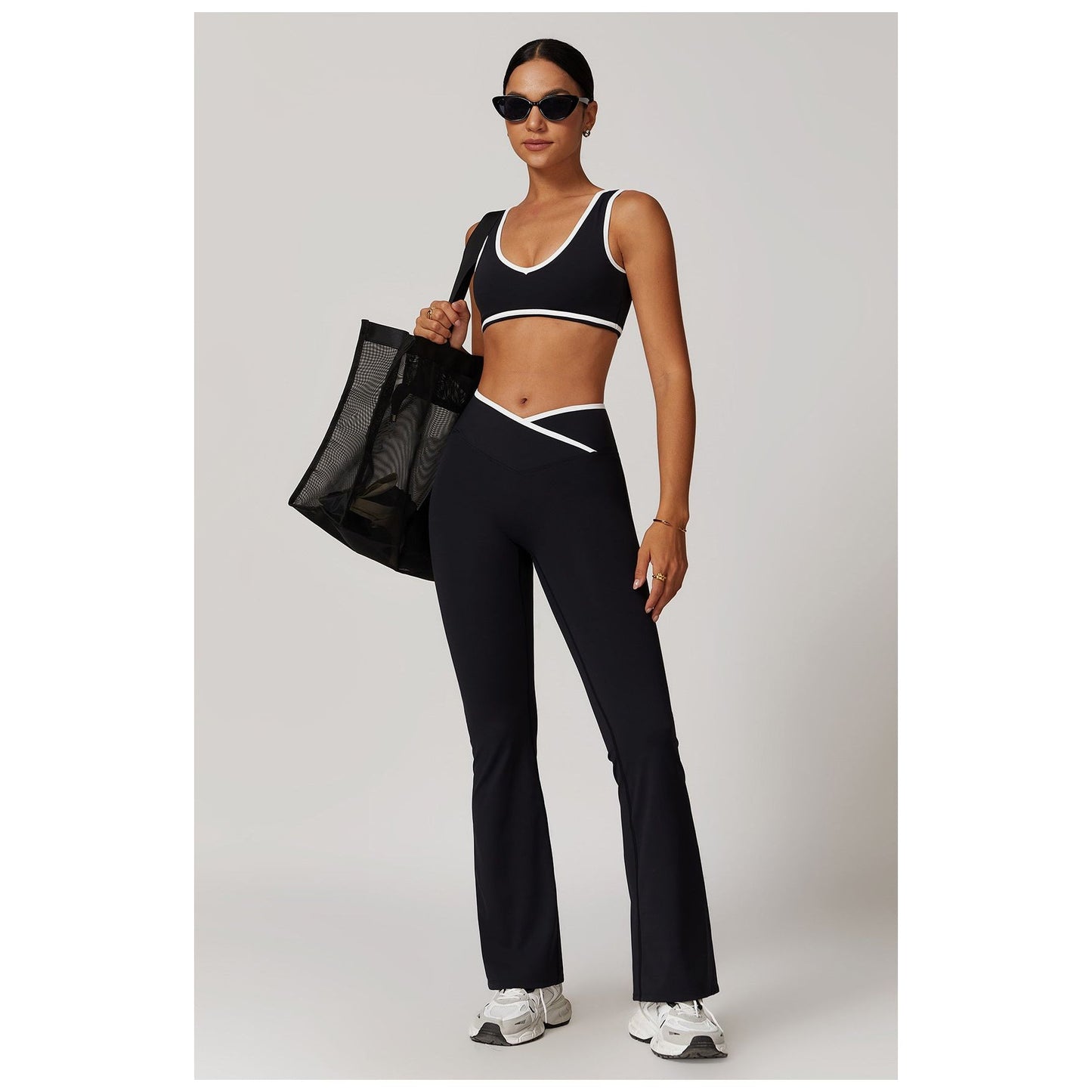 V-Front Flare Active Set with Contrast Trim