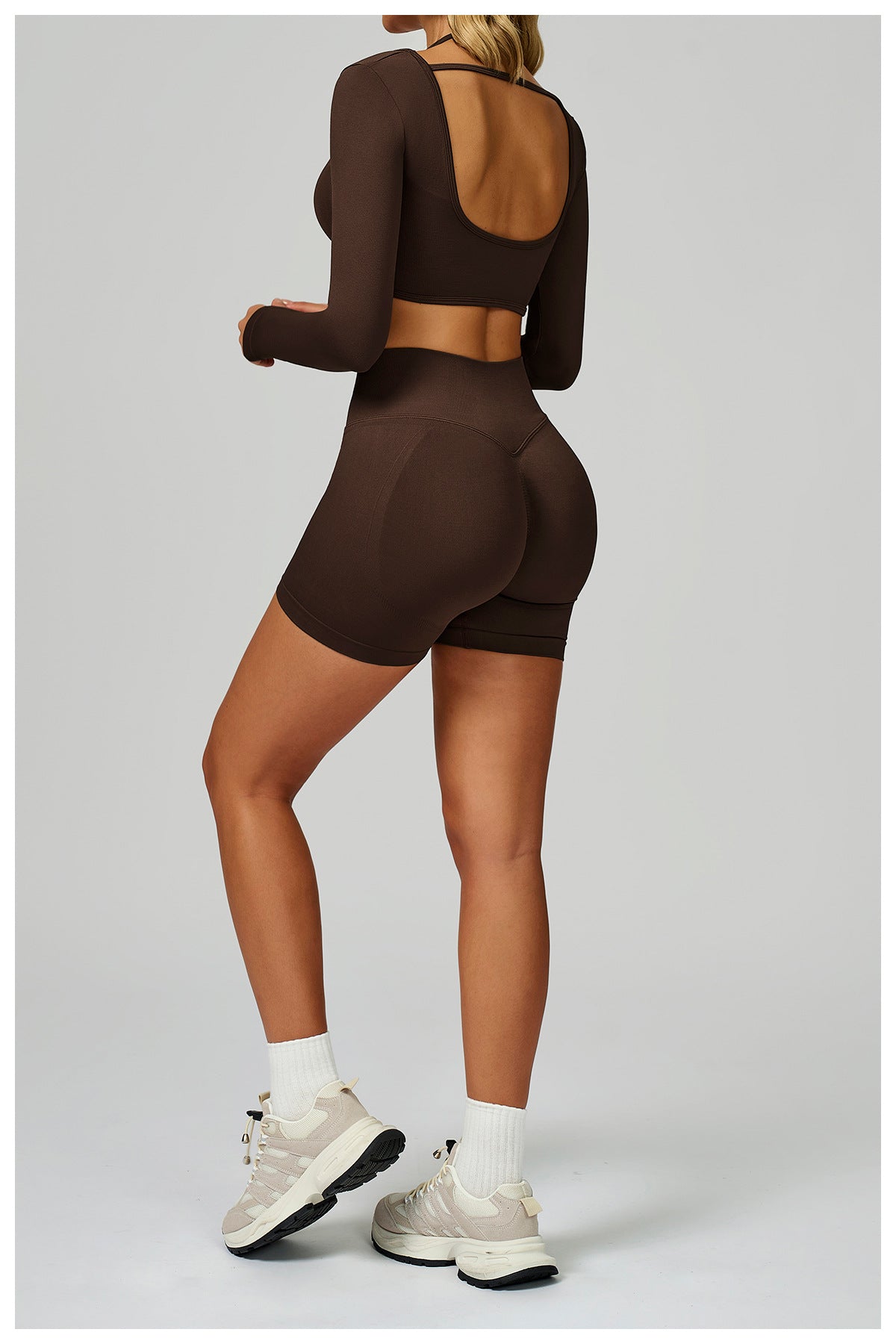 Momentum Move Seamless 3-Piece Activewear Set