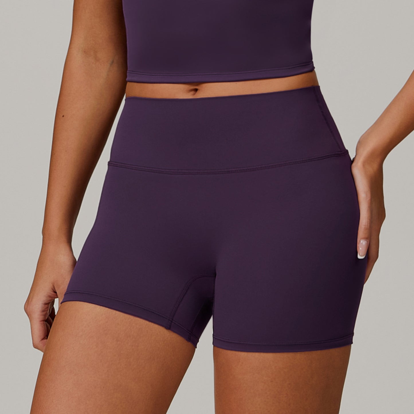 Crossover Waist Seamless Yoga Shorts